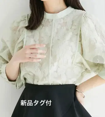 택 포함 새상품 VIS 레이스풍 JQ 파이핑 블라우스 라이트 그린 F
