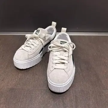 PUMA 통굽 스니커즈 스웨이드 베이지 블랙