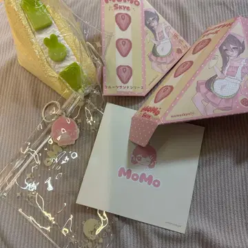 MOMO 스퀴즈 후르츠 샌드 멜론