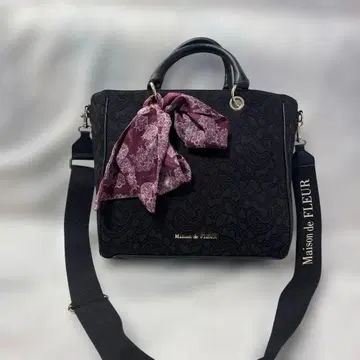 [한정판 완판템] Maison de FLEUR 자카드 백 2WAY 블랙