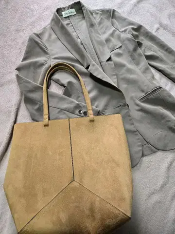 H&M 스웨이드 토트백 카멜 에코 메루카리 택배 지정