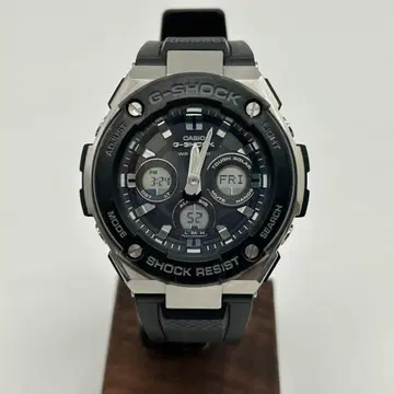 컨디션 최상 카시오 지샥 남성용 손목시계 GST-S300 G-STEEL