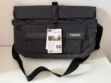 [ 택 포함 새상품 ] THULE 숄더백 블랙 14L
