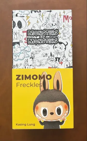 THE MONSTERS 10주년 ZIMOMO Freckles 피규어
