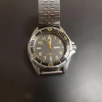CASIO 남성용 손목시계