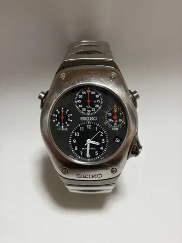 세이코 SEIKO 9T82-0A30 키네틱 크로노그래프