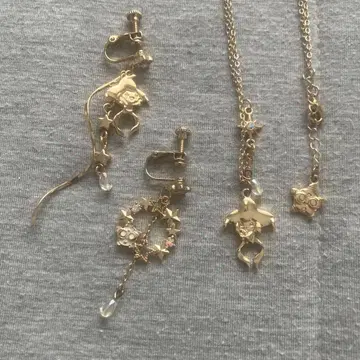 포켓몬 지라치 메테노 귀찌 목걸이 포켓몬스터