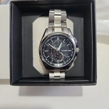 CITIZEN 아테사 AT8040-57E 손목시계