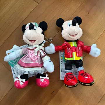 디즈니랜드 바넬로피 팔팔루자 인형 배지 미키 미니