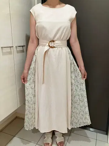 natural couture 사이드 플리츠 꽃무늬 절개 원피스 아이보리