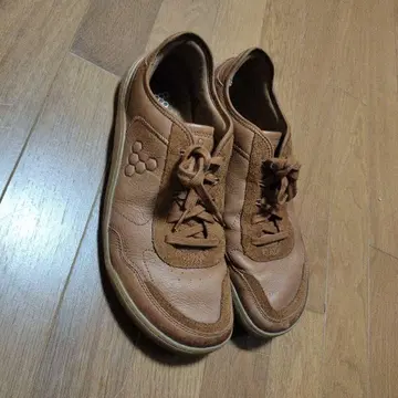 Vivobarefoot 고비 스니커 레더