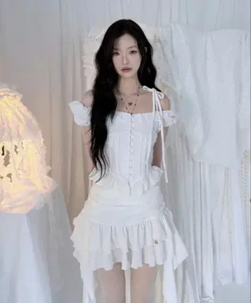 뉴얼린 튜튜 쉬폰 윙 시어 스커트