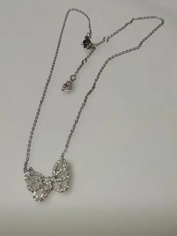 Swarovski 버터플라이 목걸이 실버 컬러 크리스탈