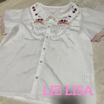 LIZ LISA 체리 자수 반팔 블라우스