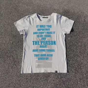 2000s Massage design half sleeve T