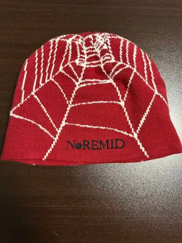 NOREMID 니트 모자 비니 레드 화이트