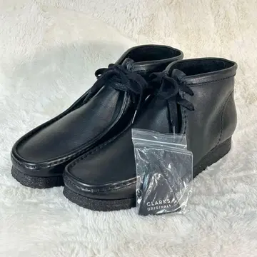 [새상품급] Clarks 왈라비 부츠 블랙 스무스 가죽 UK10 28cm