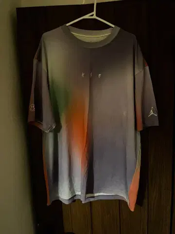 Jordan x J Balvin 그라데이션 T셔츠 XL 사이즈