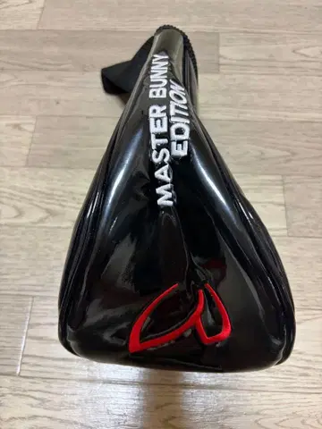 [새상품급] MASTER BUNNY EDITION 드라이버용 골프헤드커버