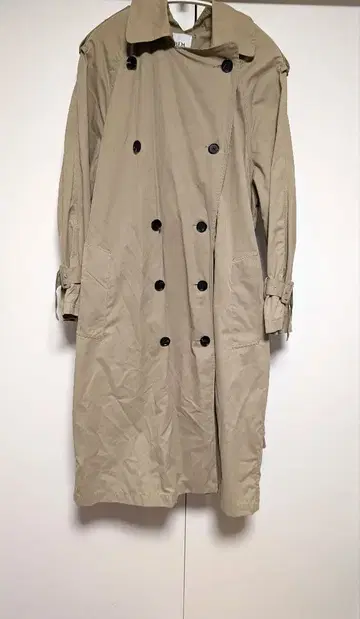 ZARA 베이지 더블 트렌치코트 S
