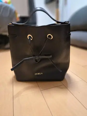 FURLA 백 블랙