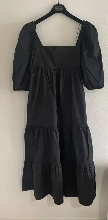 ZARA 자라 스퀘어넥 퍼프 슬리브 원피스 블랙 M