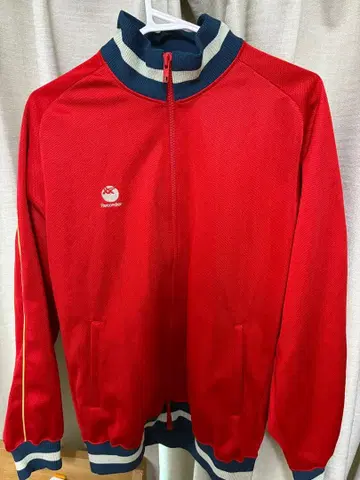아식스 ASICS Recorder 트랙 자켓 레드