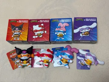 Hello Kitty x TMNT 피규어 4종 세트