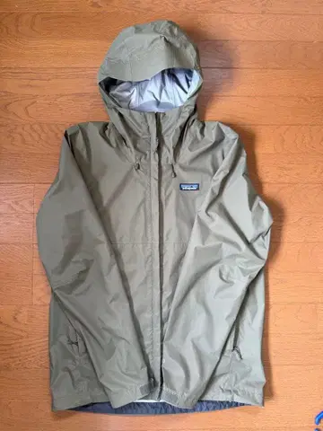 Patagonia 마운틴 파카 카키 S 사이즈
