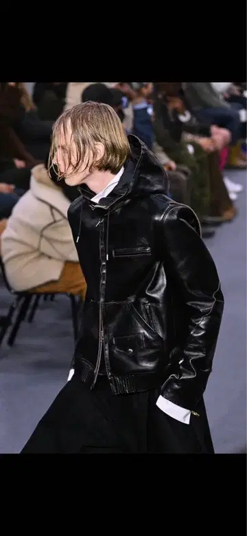 사이즈 3 sacai 26AW 레더 블루종