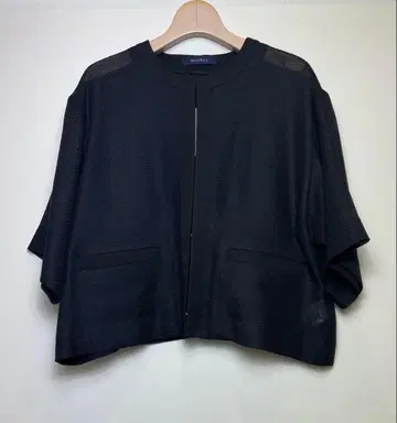 새상품 BEATRICE 베아트리스 디자인 자켓 26SS