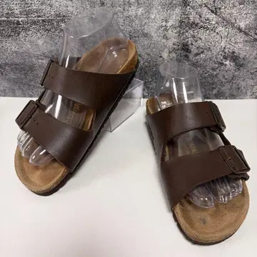 새상품급 BIRKENSTOCK 샌들 밀라노 컴포트 샌들 벨트