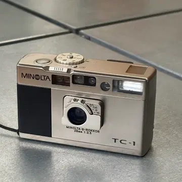 미놀타 TC-1 G-ROKKOR 28mm F3.5 카메라 사용감 적음 | 필름카메라