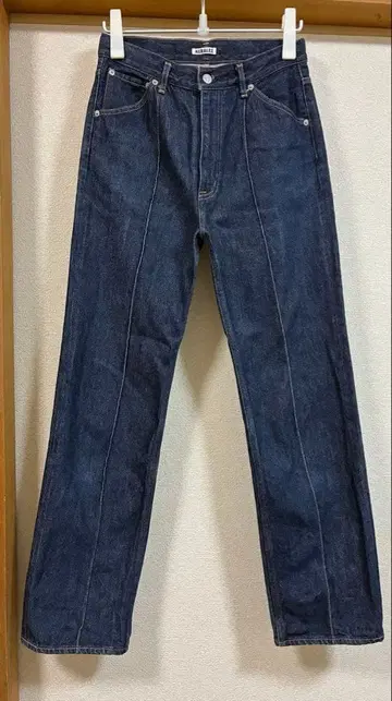 AURALEE HARDTWIST DENIM 핀턱 팬츠