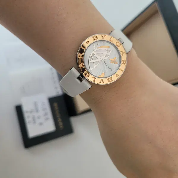 불가리 비제로원 BZ30BDSGL 18K 로즈골드콤비 자개다이얼 30mm 사진 5