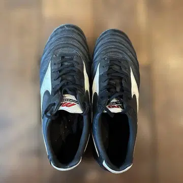MIZUNO 축구 스파이크 PROFESSIONAL MODEL