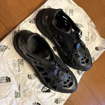 THE NORTH FACE 샌들 블랙