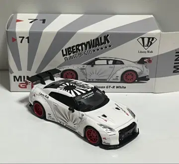 MINI GT GT-R White 71번 토이저러스 한정판