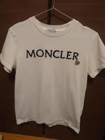 MONCLER T셔츠 xs 여성용