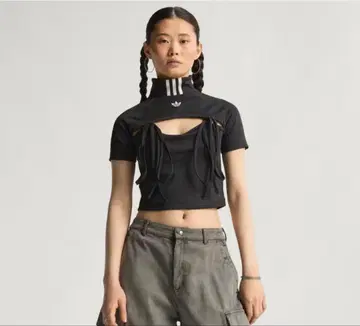 adidas 크롭 기장 반팔 저지 블랙