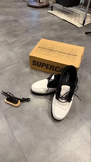 SUPERCALI 스웨이드 느낌 POPPING