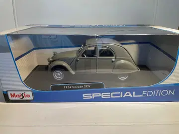 1/18 다이캐스트 1952 시트로엥 2CV