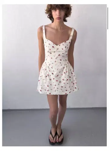 ZARA 2026 봄 신상 꽃무늬 미니 원피스