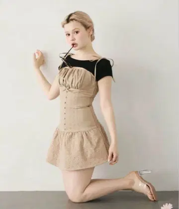 andmary Sandra lace dress 앤드마리