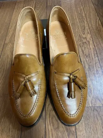 Crockett & Jones CAVENDISH 3 태슬 로퍼