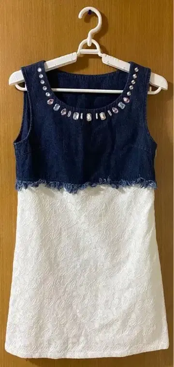 [새상품급] CECIL McBEE 세실 맥비 M 화이트 데님 원피스