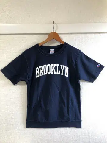 Champion Reverse Weave T셔츠 BROOKLYN