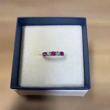 18금 화이트 골드 다이아몬드 루비 일자 반지