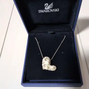 SWAROVSKI 하트 목걸이