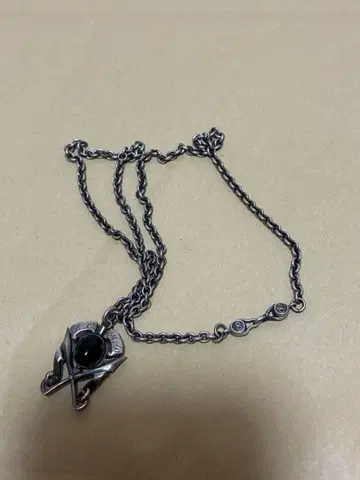 MAGICAL DESIGN L.C.M.D 리버서블 스컬 목걸이